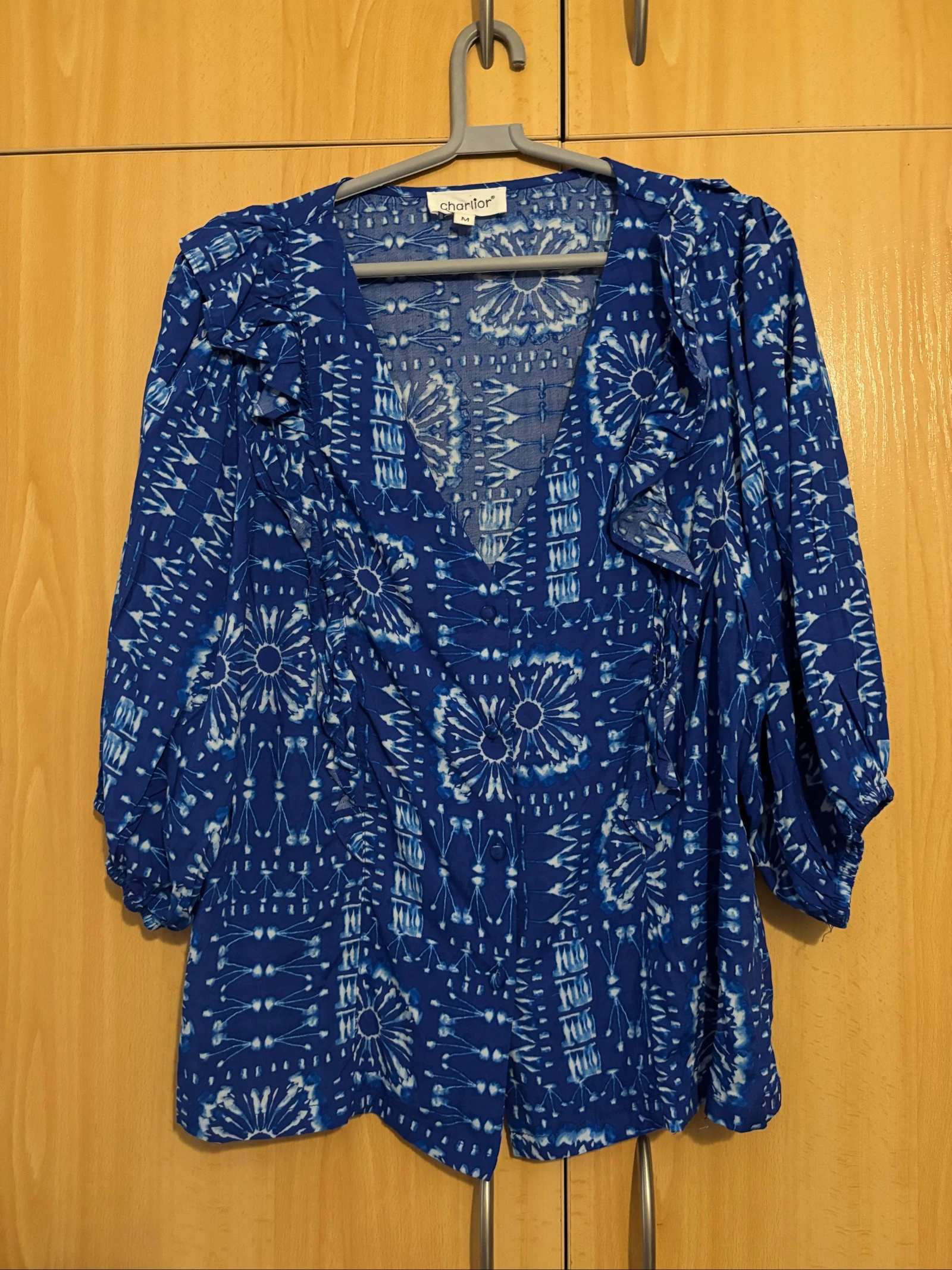 Blusa Nueva Charlior